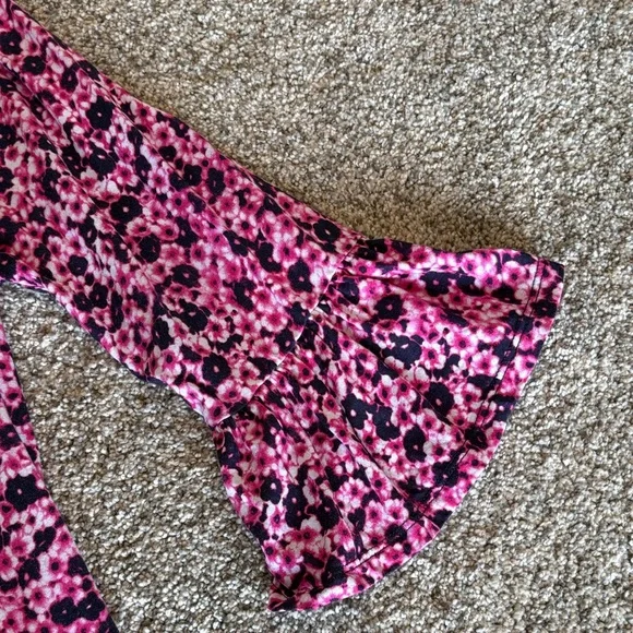 Michael Kors Pink/Navy Blue Floral Blouse 3/4 Bell Sleeves size Small - Picture 3 of 6